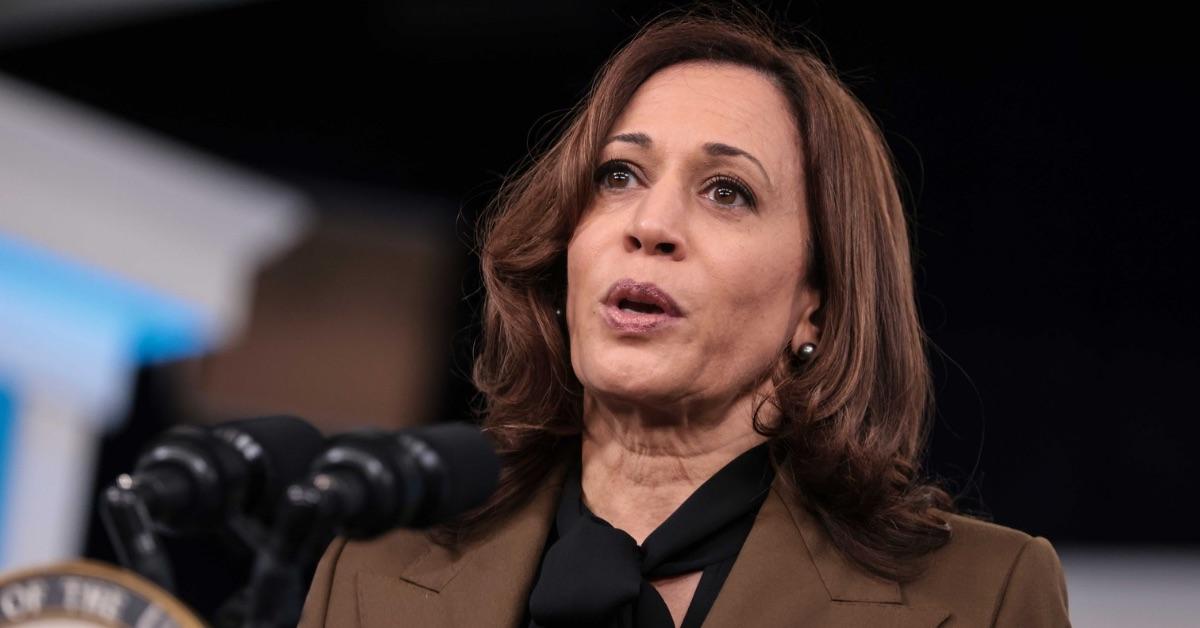 kamala harris new press secretary caught deleting tweets