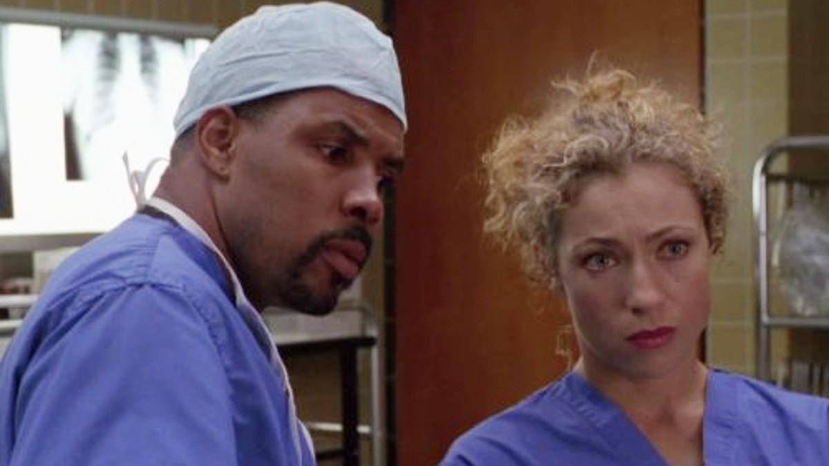 Photo of Alex Kingston and Eriq La Salle