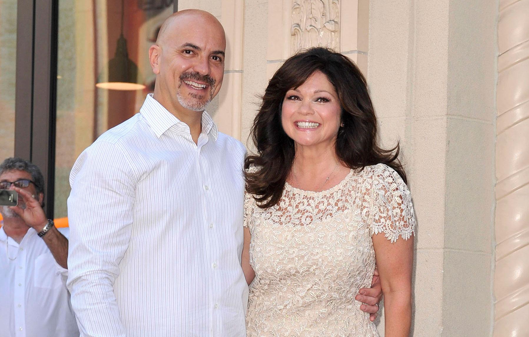 valerie bertinelli reaches divorce settlement ex husband tom vitale  support