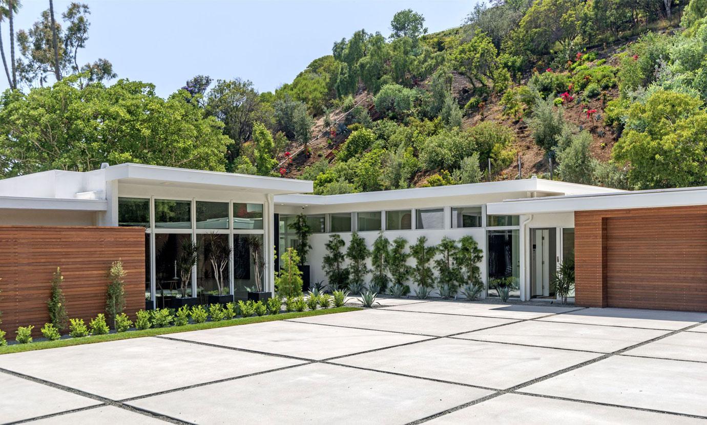 //cindy crawford rande gerber beverly hills house