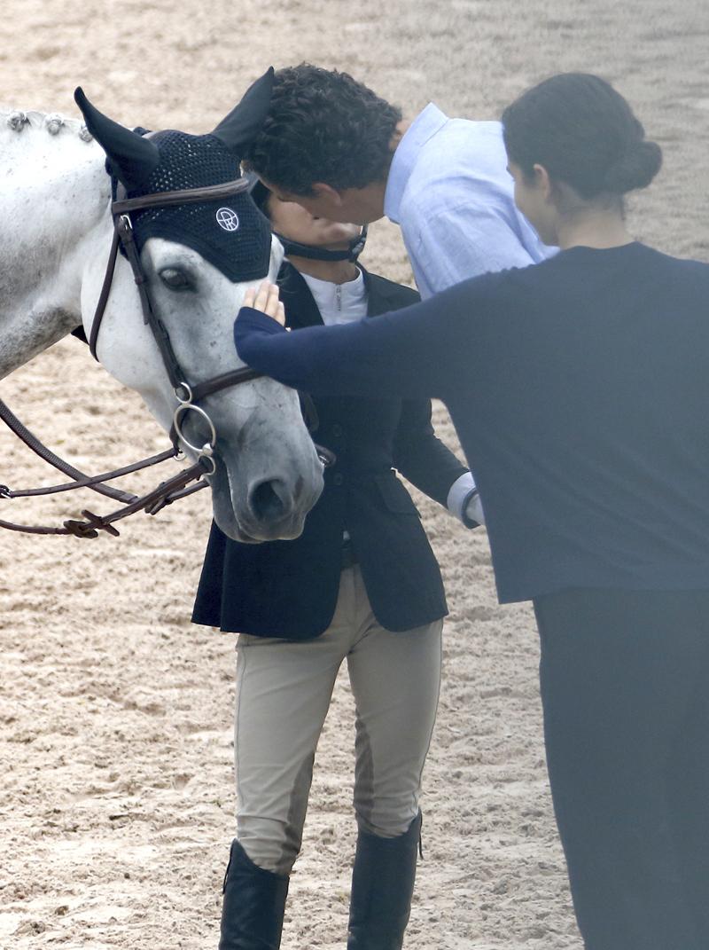 Mary Kate Olsen Olivier Sarkozy Married Kiss Horseback Riding