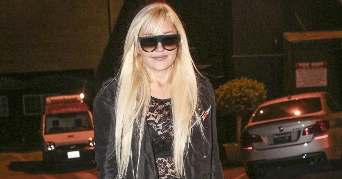 amanda bynes drops new song fairfax with fiance paul michael