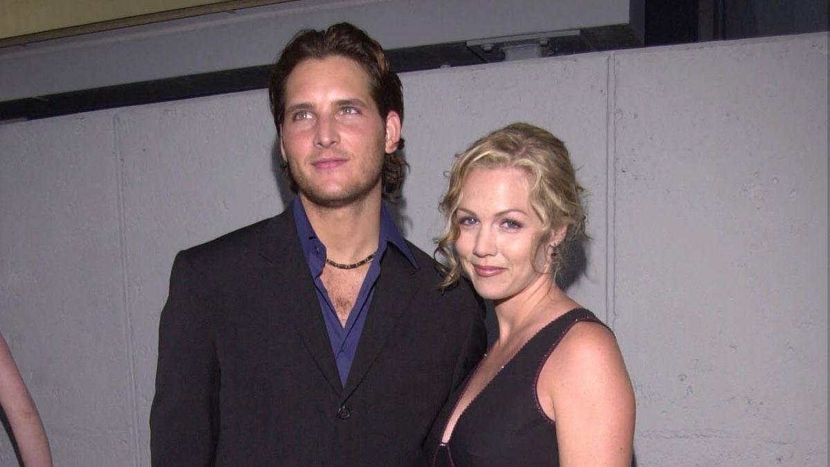 Photo of Jennie Garth and Peter Facinelli