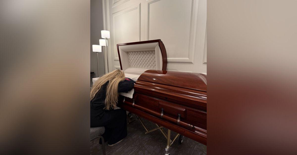 Photo of Charlie Kirk, Erika Kirk, Kids