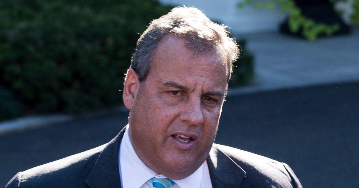 Chris Christie's Niece Accused Of Biting Cop During Plane Meltdown