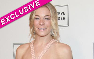 //leannrimes fashion