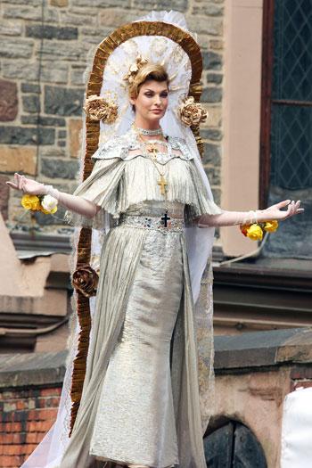 //linda_evangelista__wenn