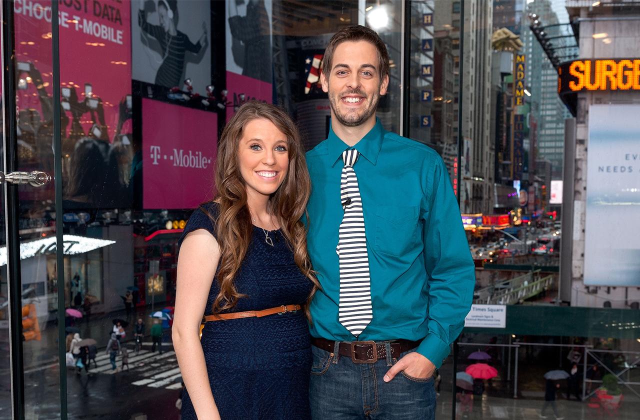 //jill duggar pregnancy rumors fly over prenatal vitamin pic pp