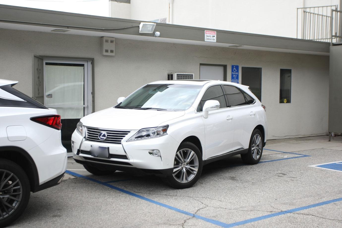 //eva mendes parks suv disabled spot