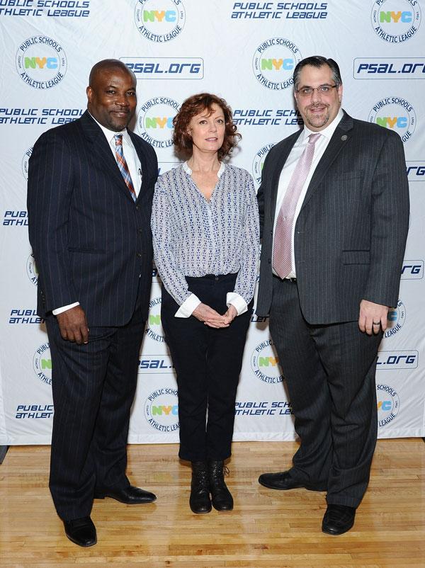 //Susan Sarandon Schools NYC Students