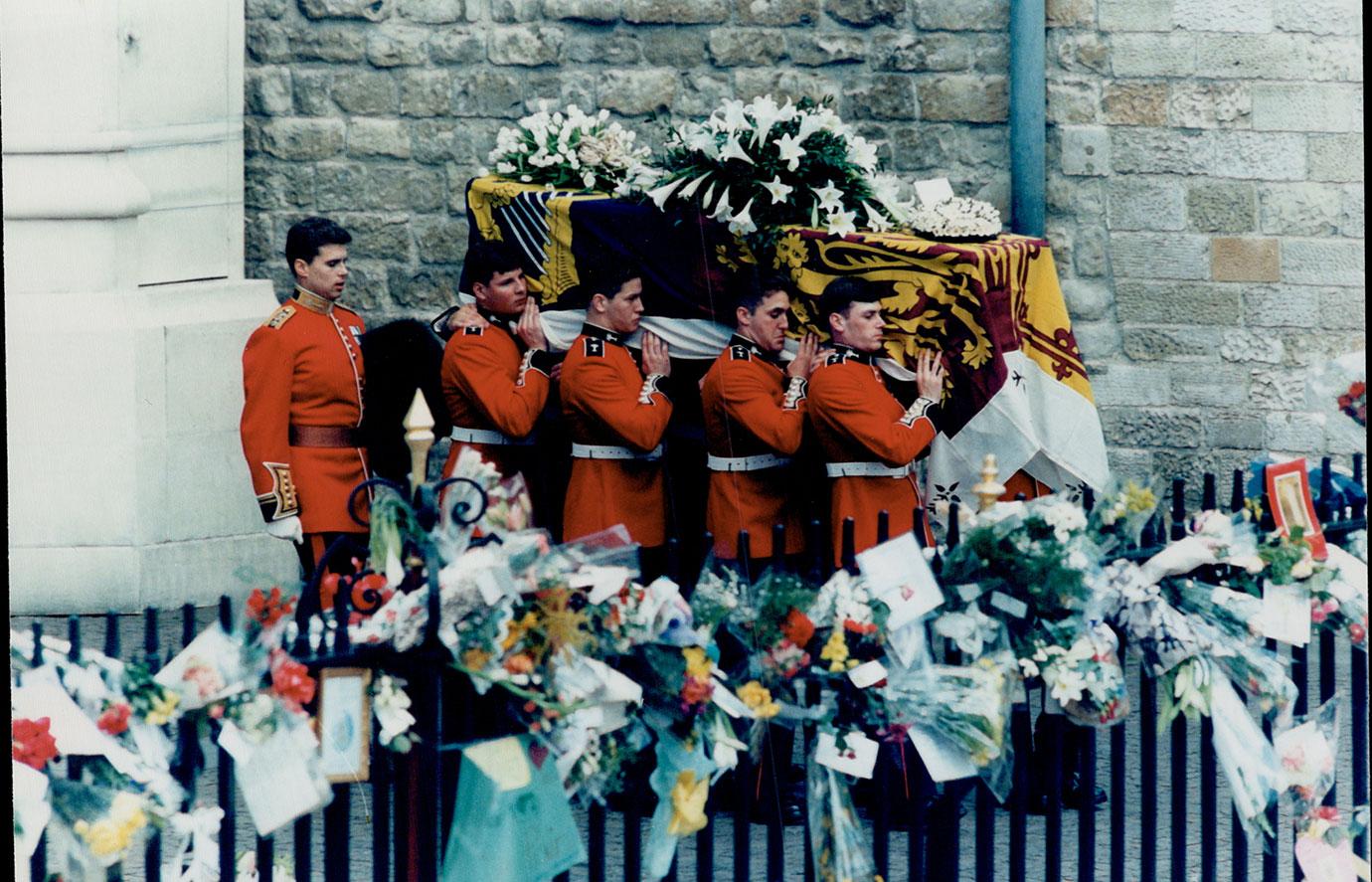 princess diana funeral photos death anniversary family drama