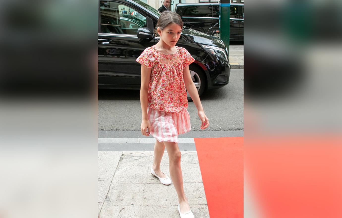 //suri cruise  birthday tom cruise katie holmes new york city parents divorced scientology