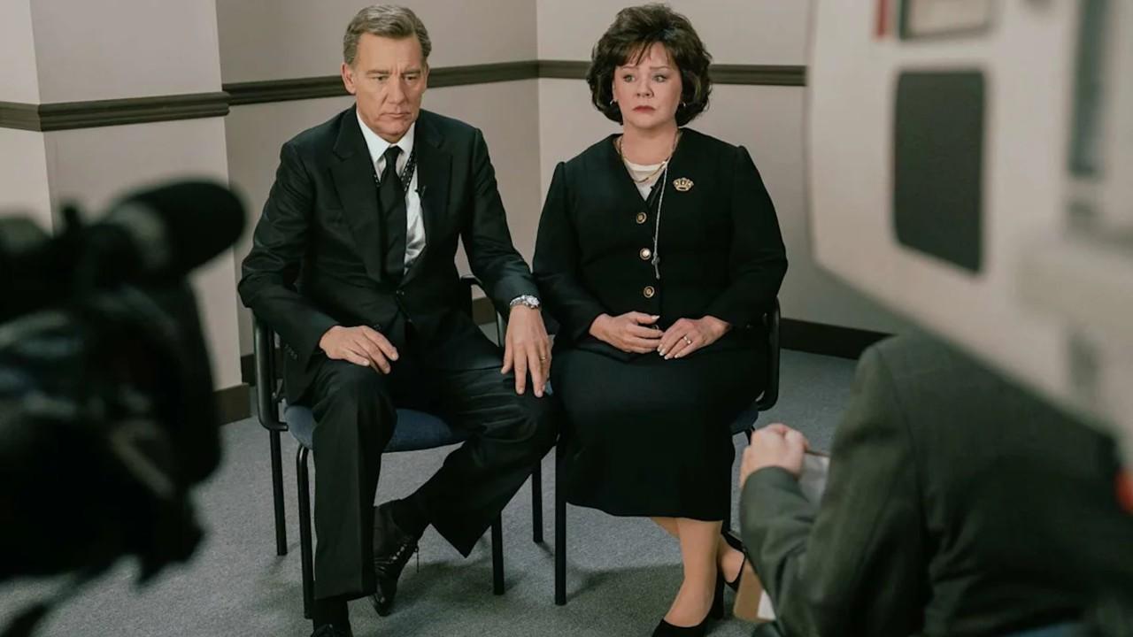 Photo of Clive Owen, Melissa McCarthy