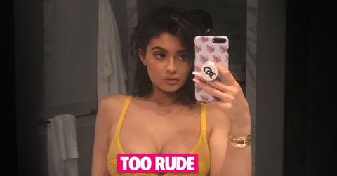 kylie jenner cleavage yellow bra snapchat hack