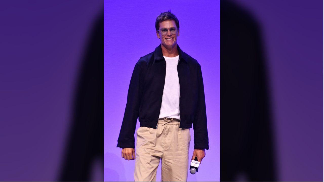 Candice Swanepoel is reportedly dating Tom Brady
