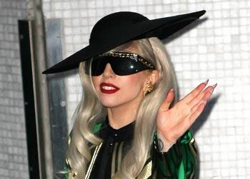 //lady gaga ap entertainer