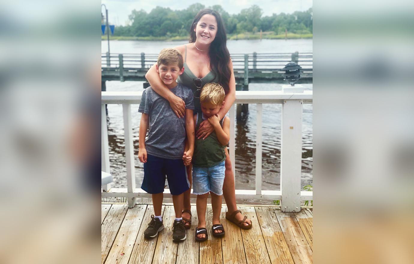 Why They Split: Jenelle Divorces David Because She Can't Make Money In Toxic Marriage