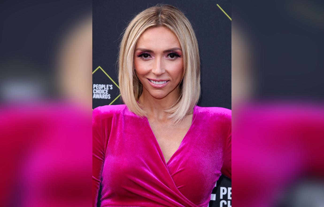 Giuliana Rancic Looks Scary Skinny At The People’s Choice Awards