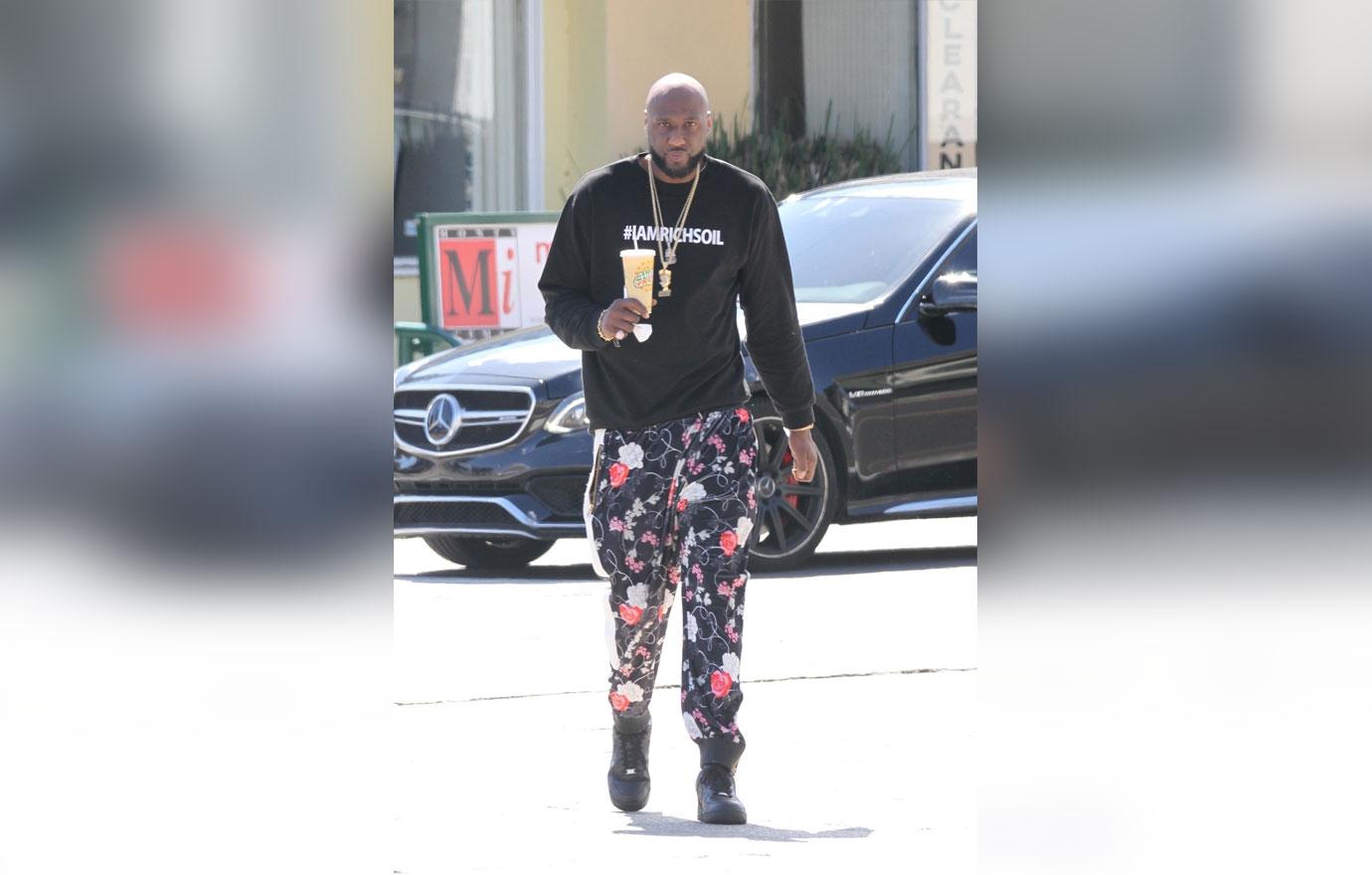 Lamar Odom Lunch Alone Gambling