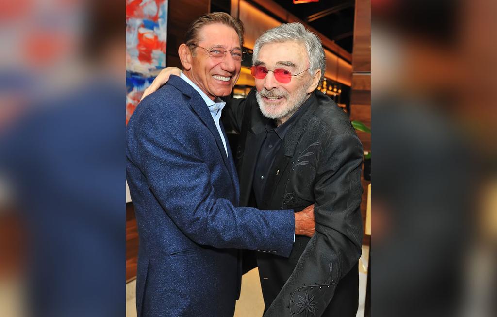 Burt Reynolds Celebrates 82 Birthday With Pals – See Photos