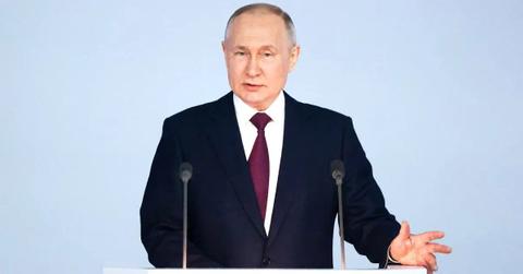 New 'Health Issues' Raise Questions About Putin's Wellbeing: Sources