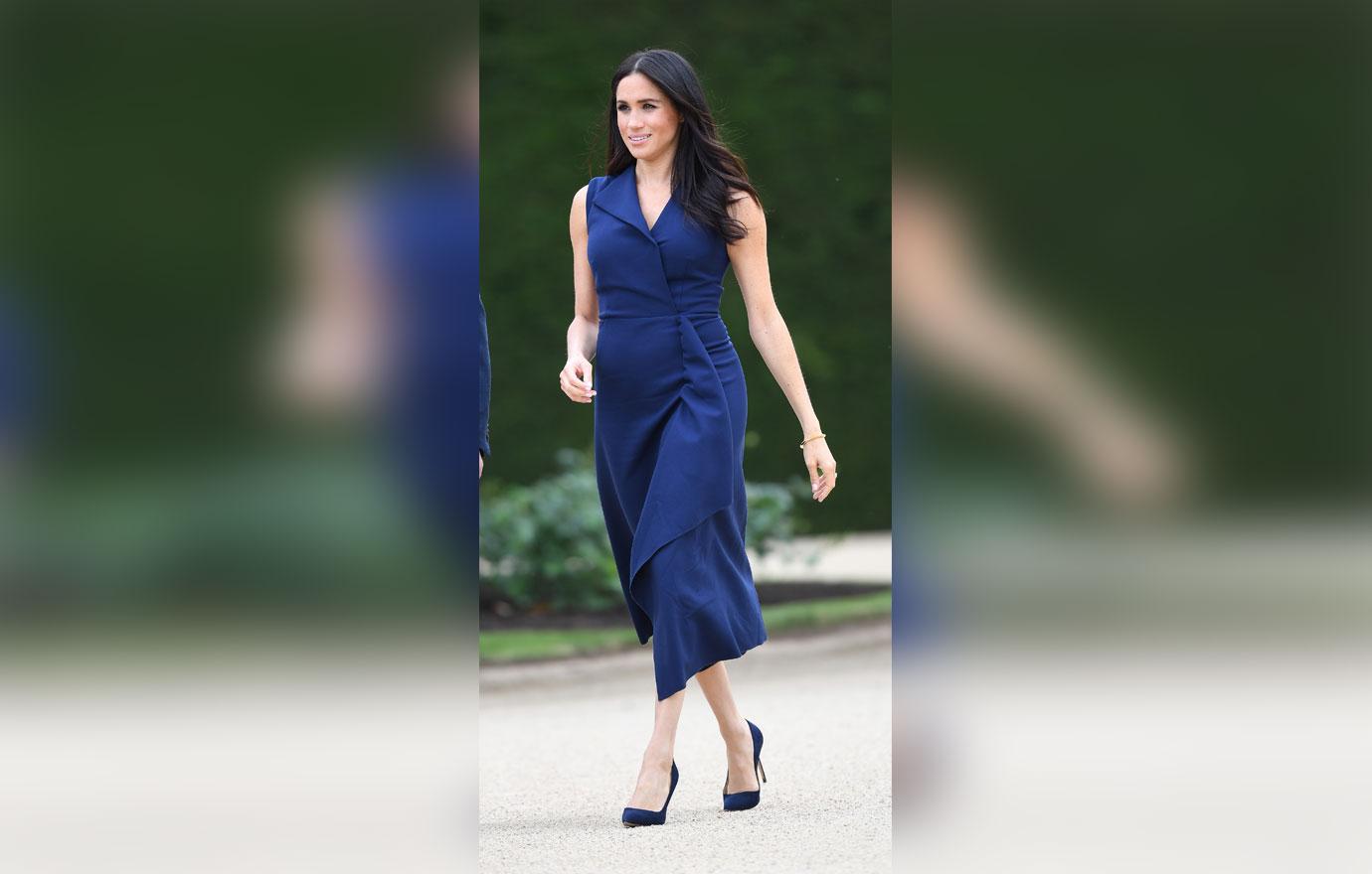 Meghan Markle Blue Dress Baby Bump