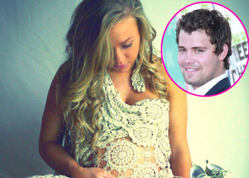 //sunny oglesby baby levi johnston