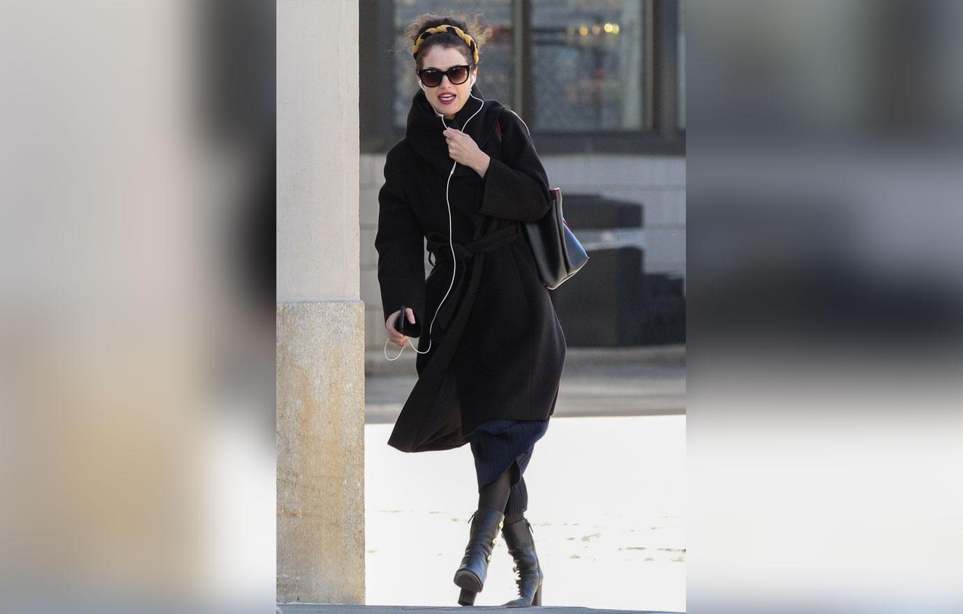 Brad Pitt Girlfriend Neri Oxman Takes Stroll Cambridge