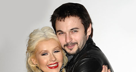 //christina_aguilera_matt_rutler_engaged
