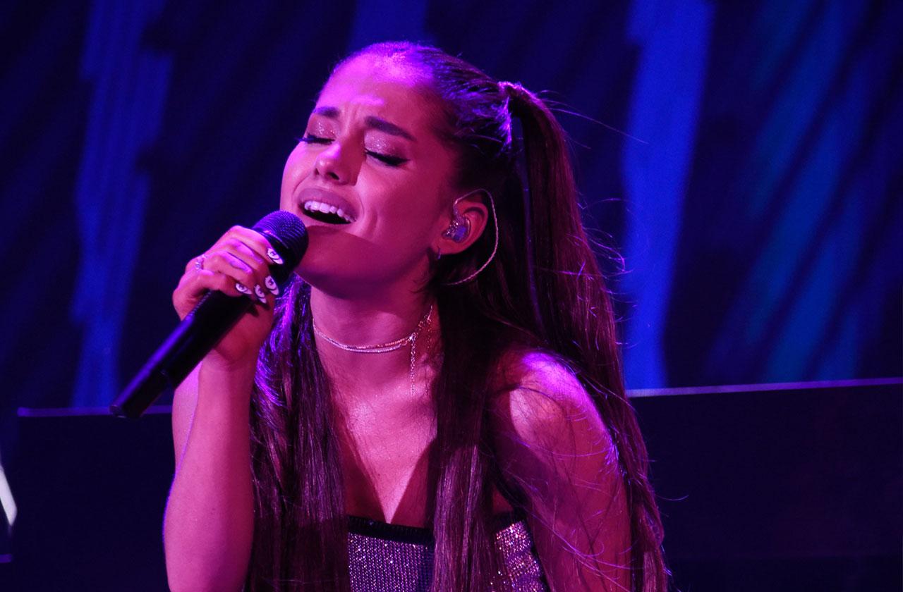 Ariana Grande Ditches Engagement Ring Performance