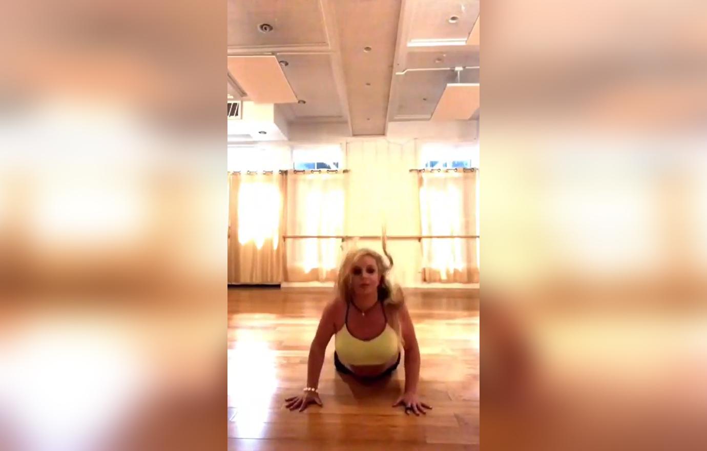 Britney Spears Bizarre Dance Moves amid conservatorship drama