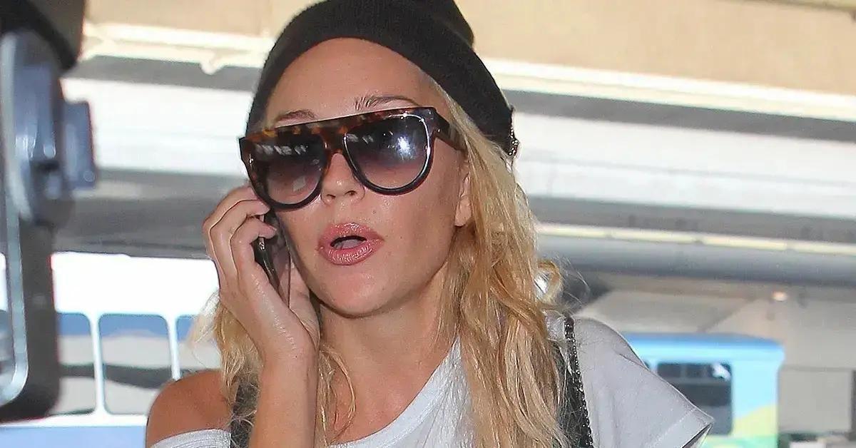 Amanda Bynes Seen Walking Streets of LA One Month After Hospitalization