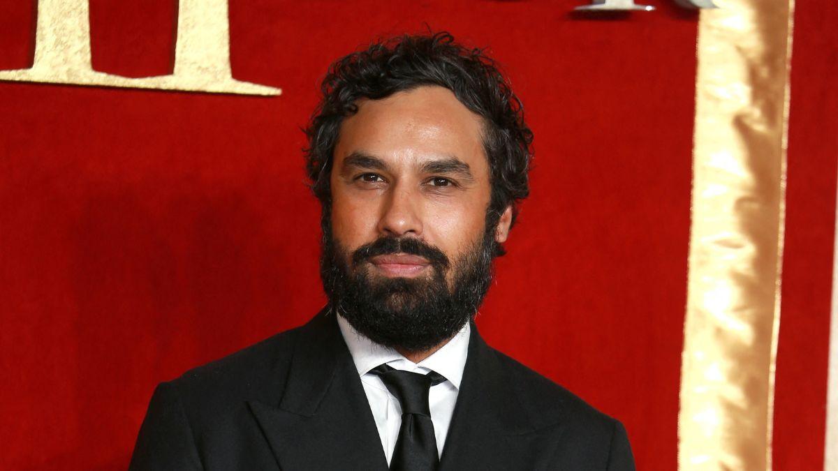 'Big Bang' star Kunal Nayyar has been praised as an 'angel' for helping families pay soaring medical bills.