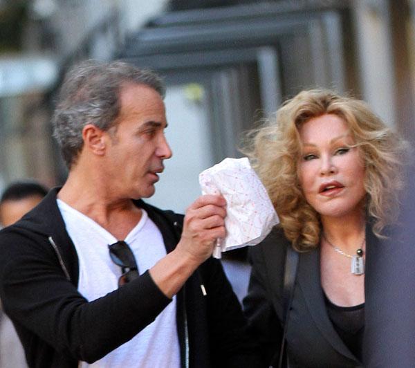 Meow Catwoman Jocelyn Wildenstein Has Rare Outing In Nyc See