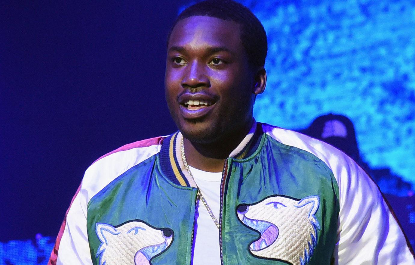 //meek mill performs after prison release