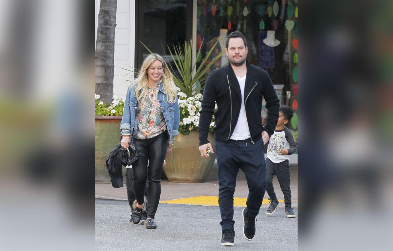 //hilary duff mike comrie beverly hills dinner