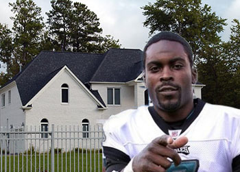 //michael vick house dogs