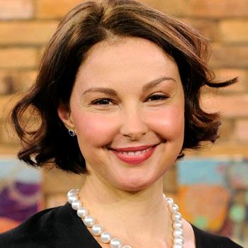 //ashley judd denies plastic surgery