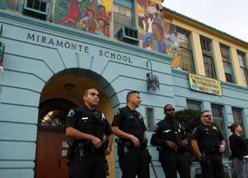 //miramonte school teacher aide love letter boy ap