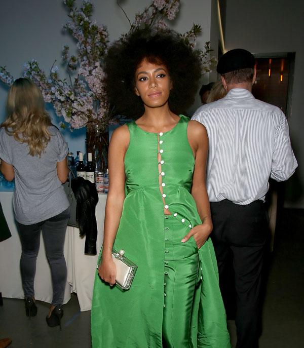 See 8 Photos Of Solange Knowles Covering Up A Possible Baby Bump – Will ...