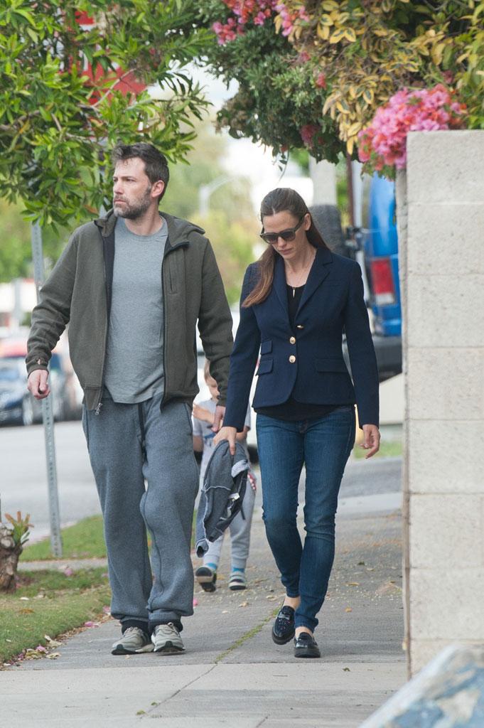 //ben affleck jennifer garner back together paris