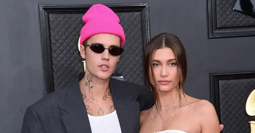 justin bieber sparks mental health fears bust up paparazzi hailey