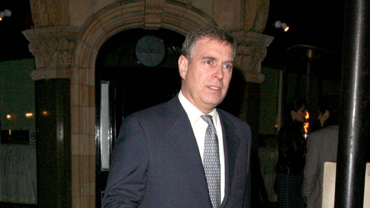 Photo of Andrew Windsor