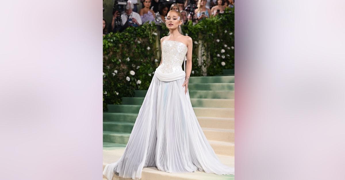 met gala  outfits photos garden of time theme