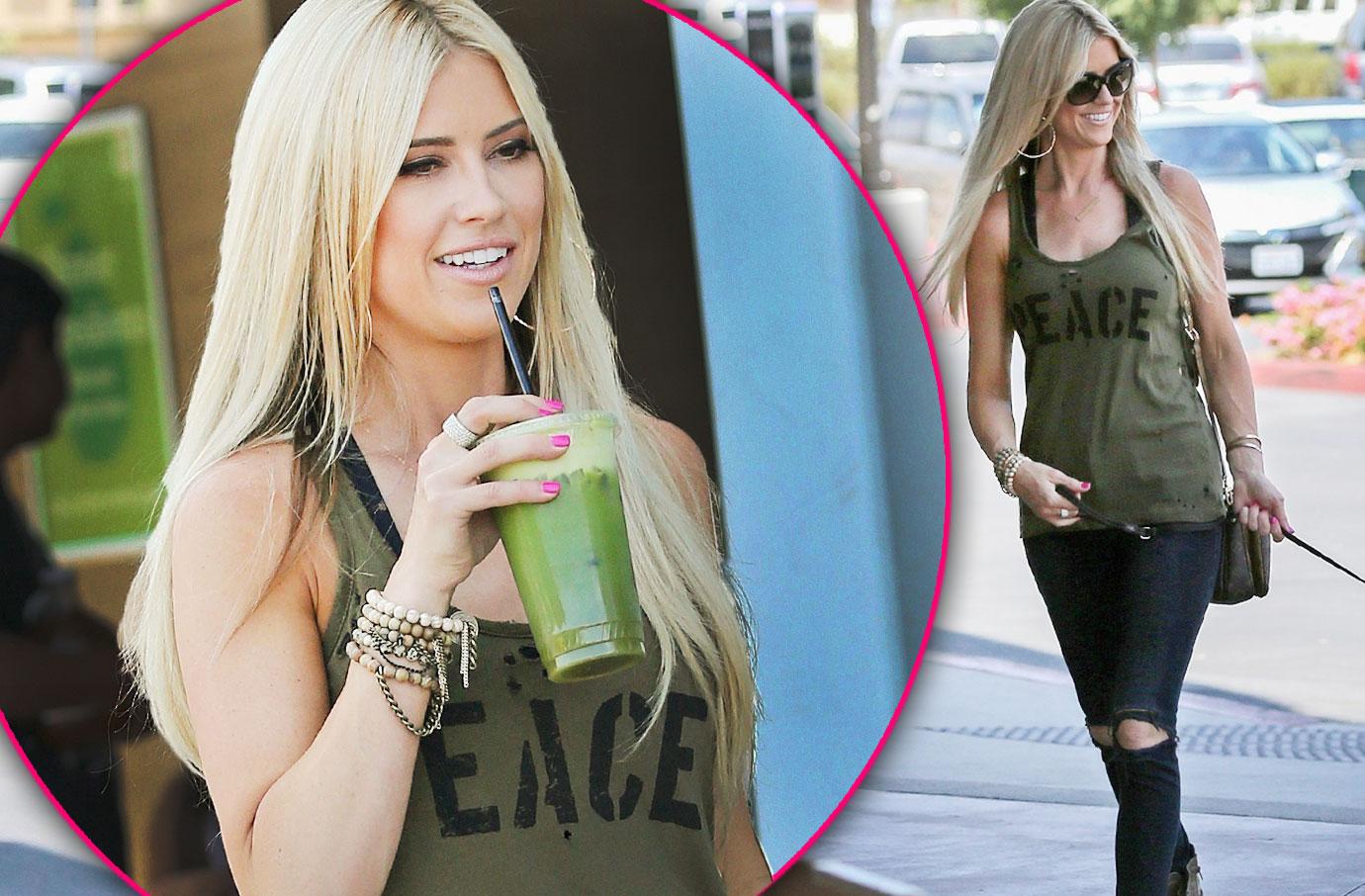 Christina El Moussa Keeps Cool And Healthy