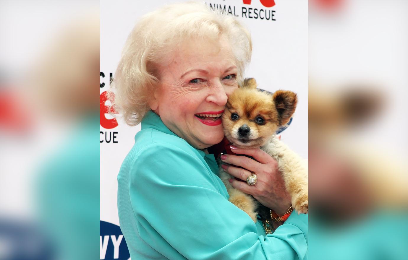 betty white death la zoo donations th birthday r