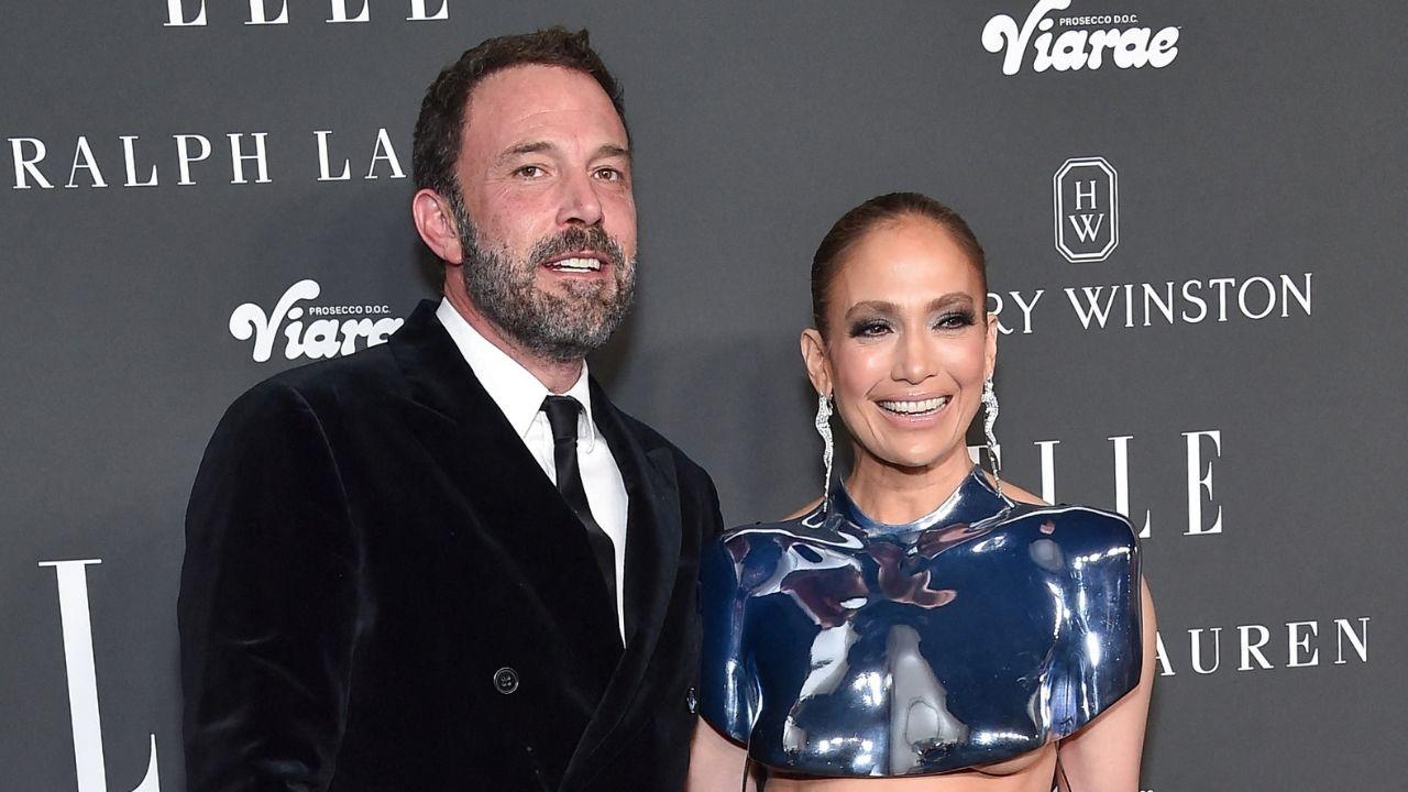 Image of Ben Affleck and Jennifer Lopez