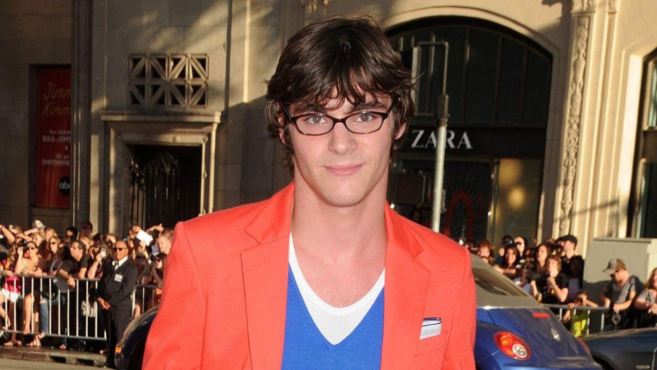 Photo of RJ Mitte