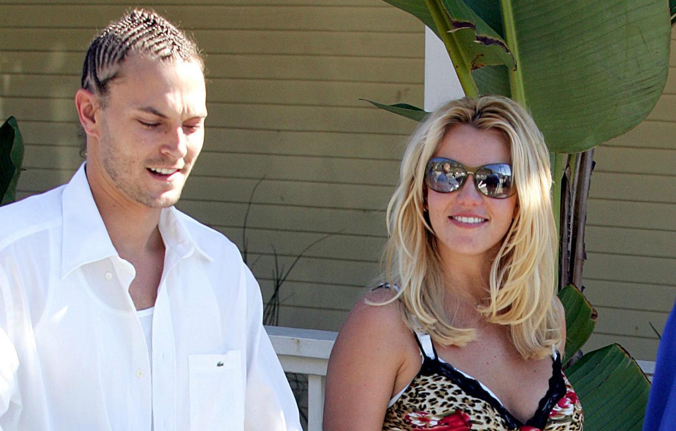 Britney Spears took a walk with then-husband Kevin Federline, dressed in an exotic shirt and hippie skirt.