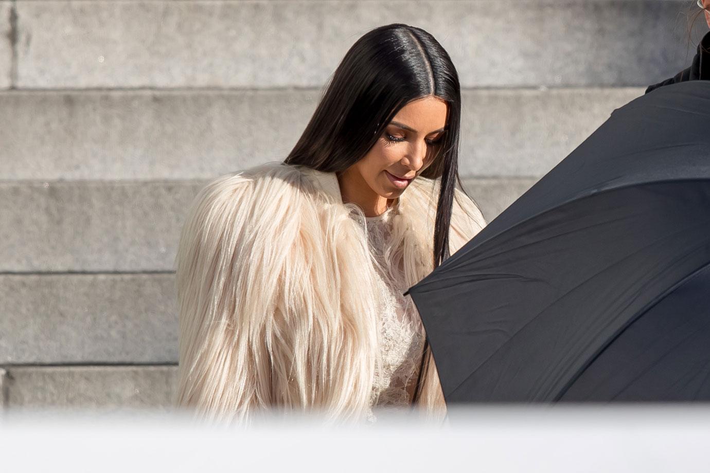 //kim kardashian sheer dress butt oceans eight